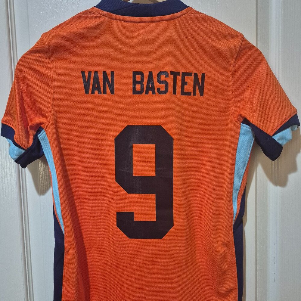 Nike Holland KNVB Home Soccer Jersey - Van Basten #9 - EUC - Size Youth Medium